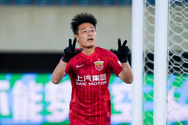 爱游戏（ayx）| 爱游戏体育官方网站 - AYX SPORTS-4轮进7球！武磊变身海港因扎吉 迫近个人6连斩纪录